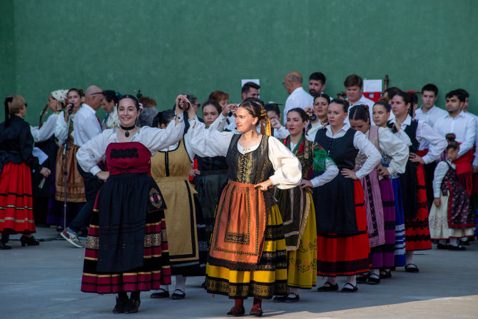 grupo de jotas burgos