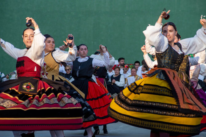 grupo de jotas torregalindo